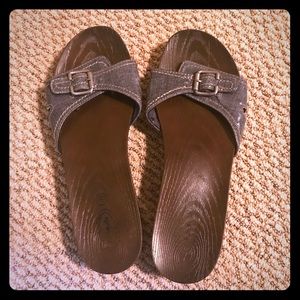 Dr. Scholl’s sandals
